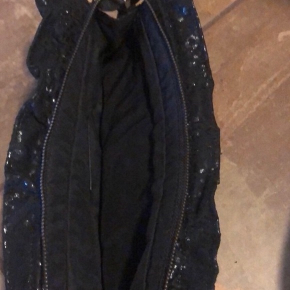 ⭐️ Black on Black Leopard Clutch - Picture 3 of 5